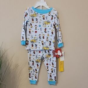 PEANUTS 2-PIECE SNOOPY LINUS CHARLIE BROWN SCHOOL BUS PAJAMAS, SIZE 18 MONTHS